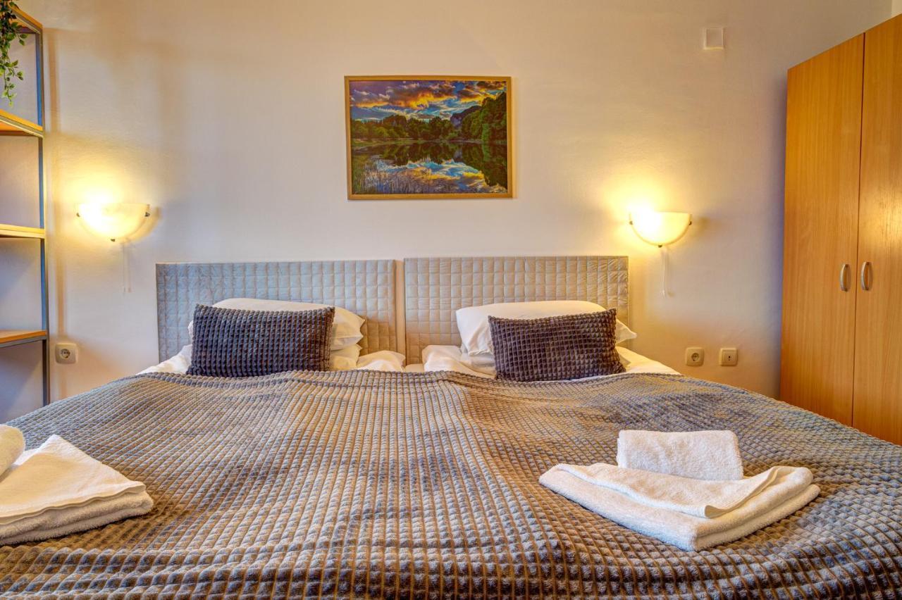 Aparthotel Silver Hills Free Parking Smolyan Extérieur photo